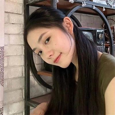 夏洛特眼中的简
